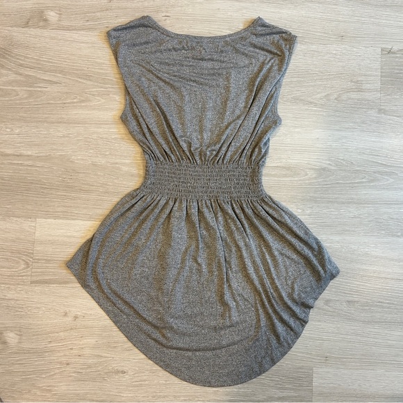 Twenty8Twelve Women’s Grey Sleeveless Scrunched Waist Dress - Small - Picture 2 of 4